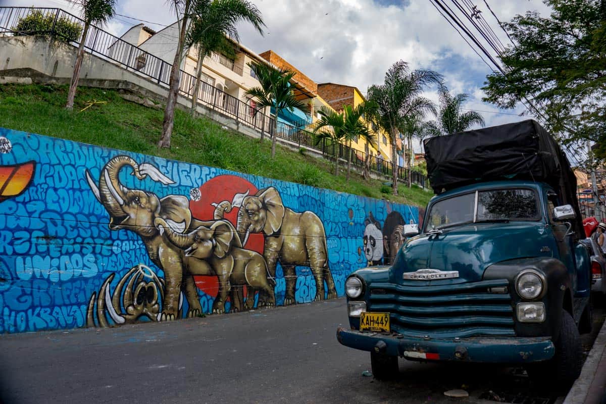 Graffiti tour in Comuna 13