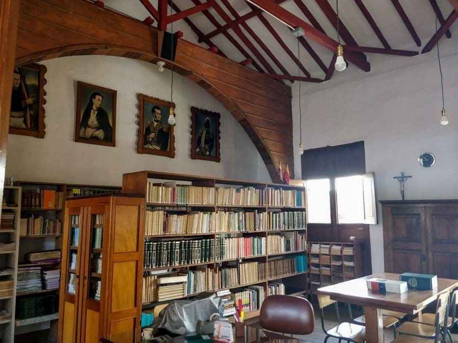 Jerico Colombia picture of the historical center library