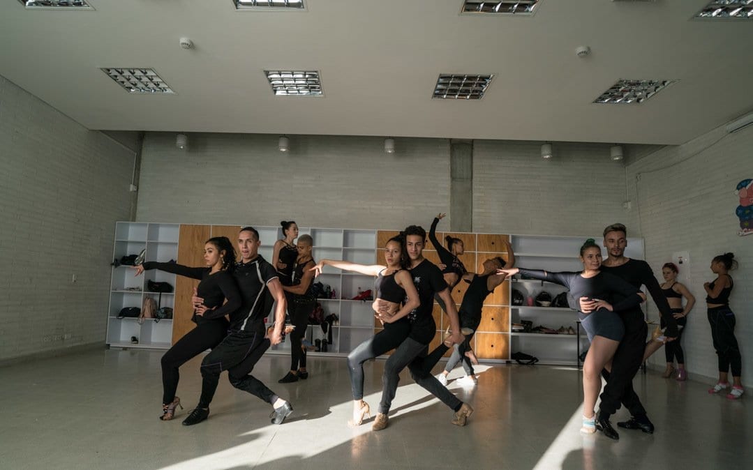 The dancers of Union Latina - life in Colombia